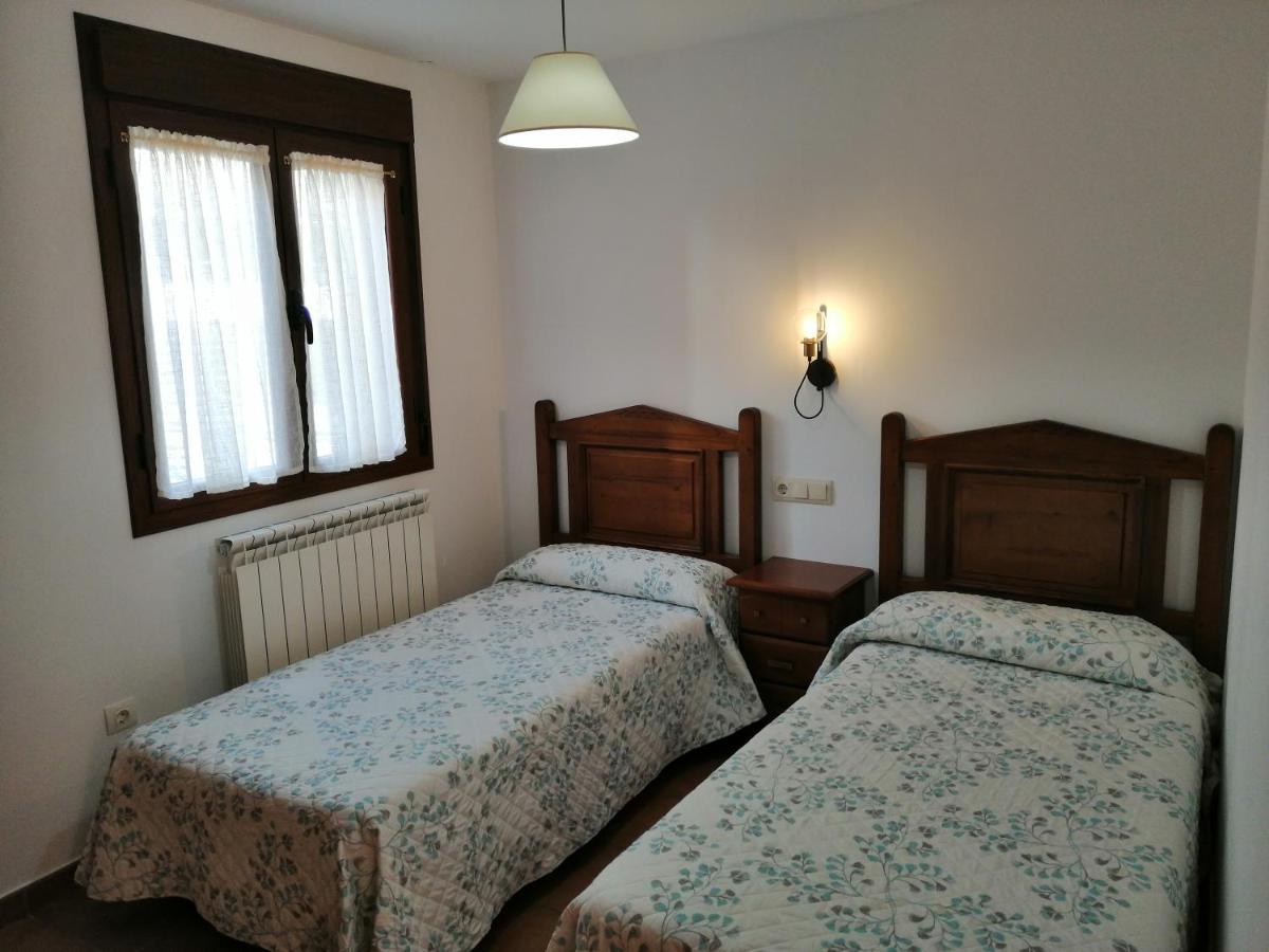 Apartamentos Mobison Salinas de Bielsa Esterno foto