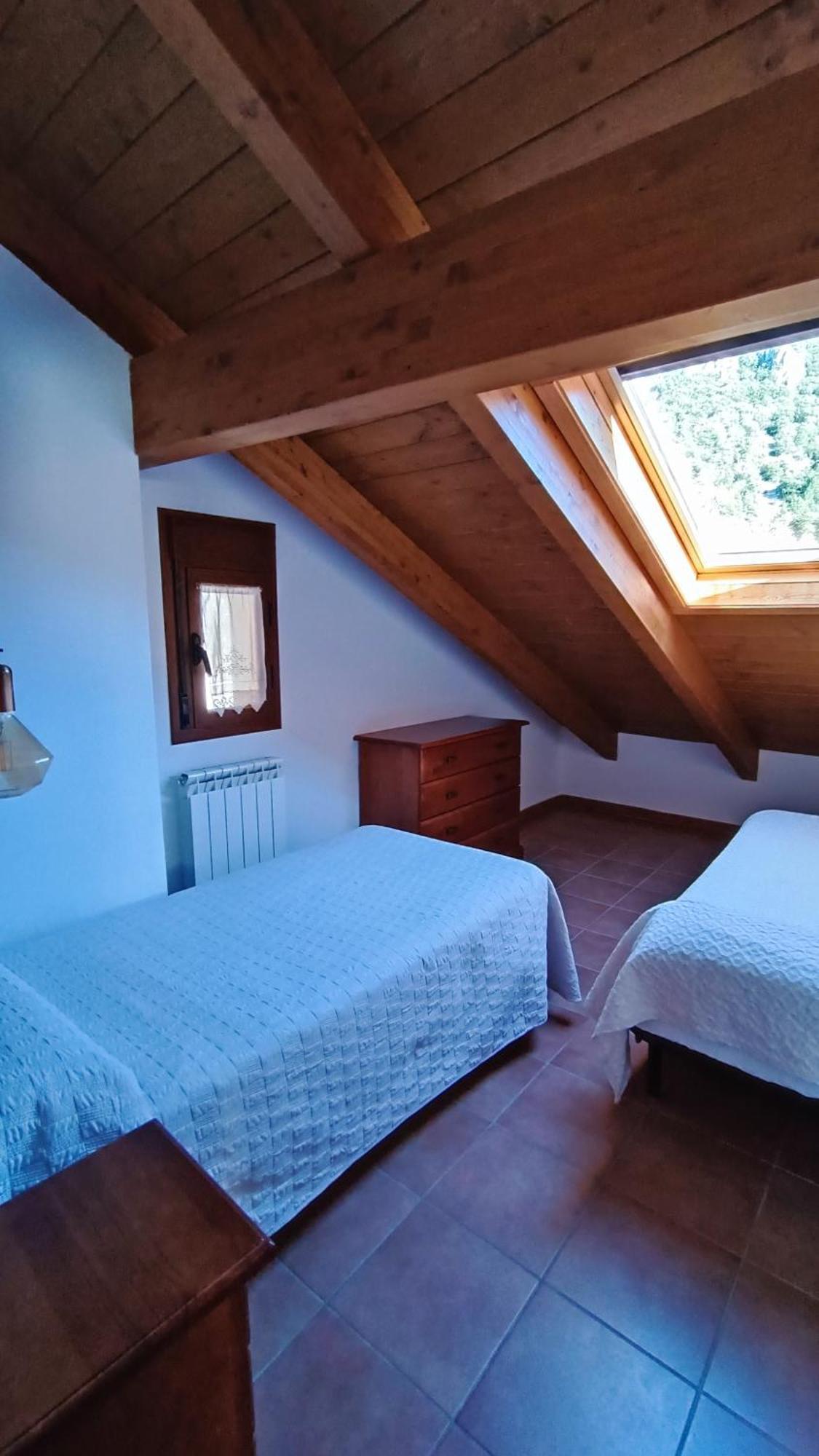 Apartamentos Mobison Salinas de Bielsa Esterno foto